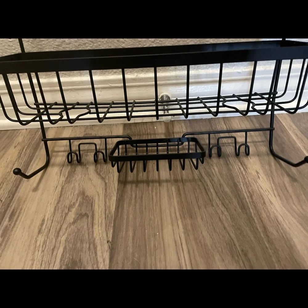 Shower caddy with suction cups and razor holder